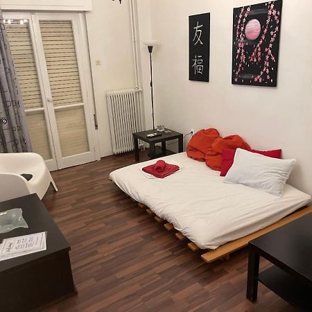 Apartmán Διαμερίσμα Με 1 Κρεβατοκάμαρα Και Ένα Σαλόνι Atény Exteriér fotografie