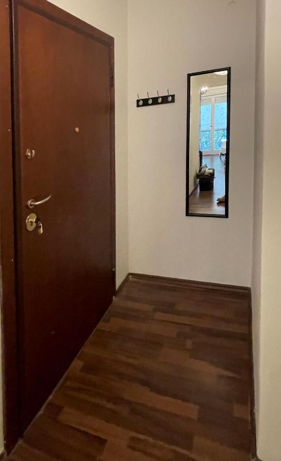 Apartmán Διαμερίσμα Με 1 Κρεβατοκάμαρα Και Ένα Σαλόνι Atény Exteriér fotografie